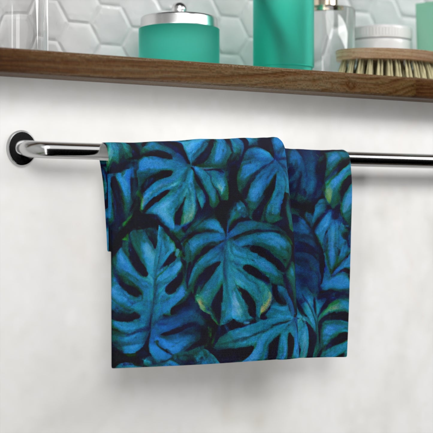 Po Monstera Custom Hawaiian Print Face Towel, Bath Towel, Bathroom Sets, Matching Bathroom Sets